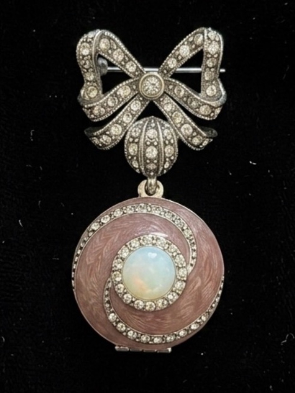 #37 JOAN RIVERS Vintage Enamel Crystal Locket Brooch